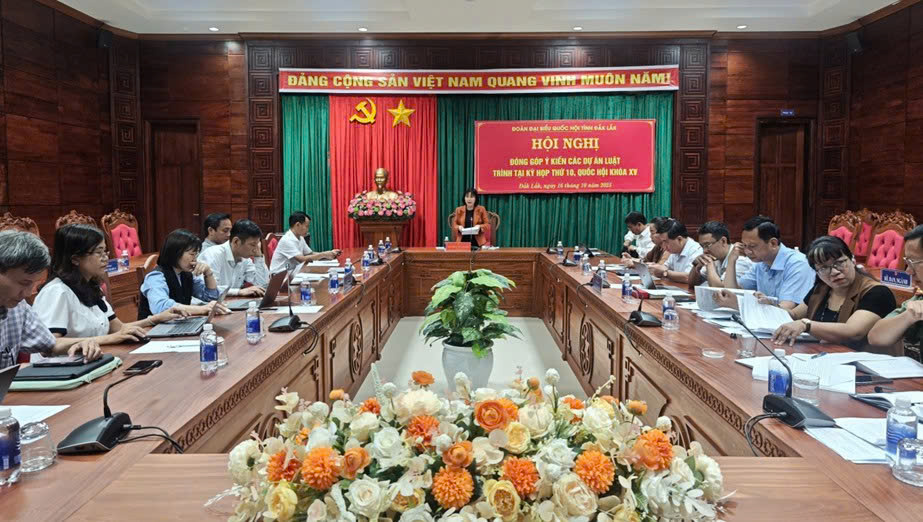 Đoàn ĐBQH tỉnh lấy ý kiến 4 dự án Luật về khoa học và công nghệ